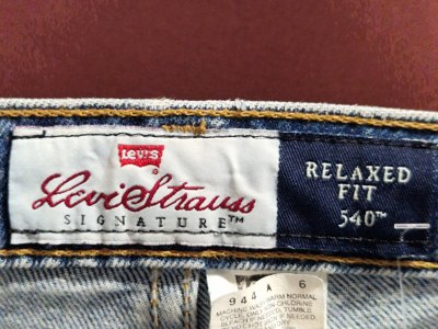 Maker label